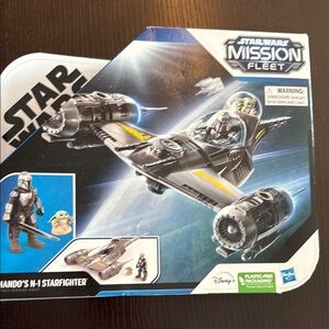 NIB Star Wars Mission Fleet Mando’s N-1 Starfighter Figure Playset
